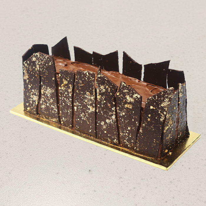 THE CREMÉ LOG